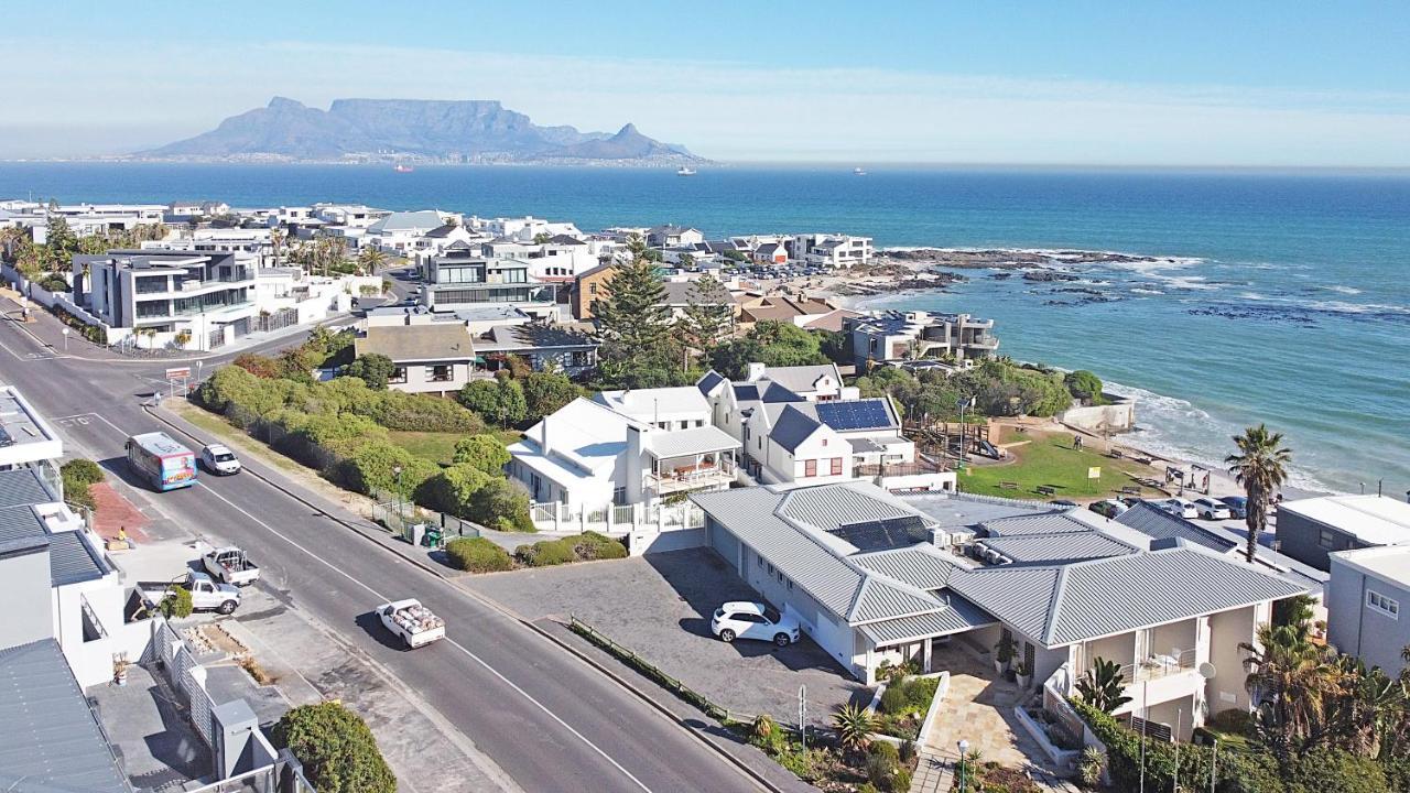 The Sir David Boutique Guest House Bloubergstrand Exterior foto